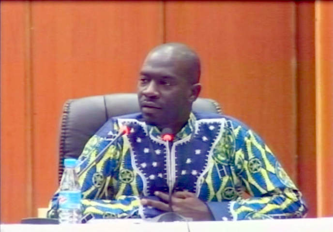 Communication Donnée par Dr.Mamadou Tangara; Université Dakar Siniguale
