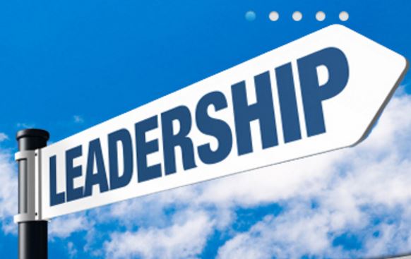 Débat conférence sur le leadership, par Dr Rachid AMOKRANE