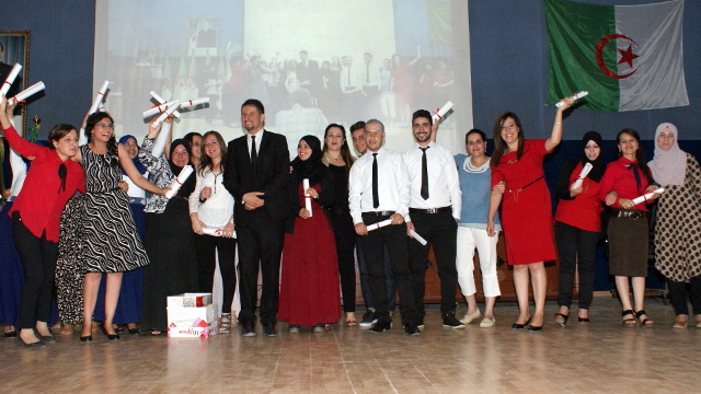 Cérémonie de remise de diplômes aux lauréats FSNV, part3