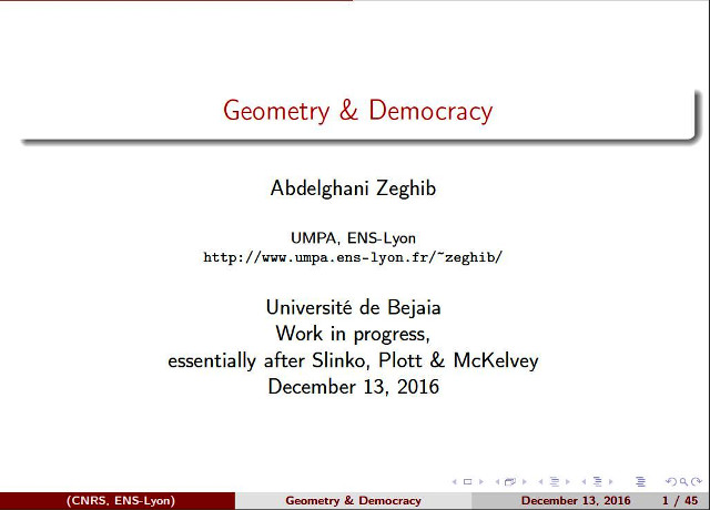 Débat de la conférence animée par M. Abdelghani ZEGHIB